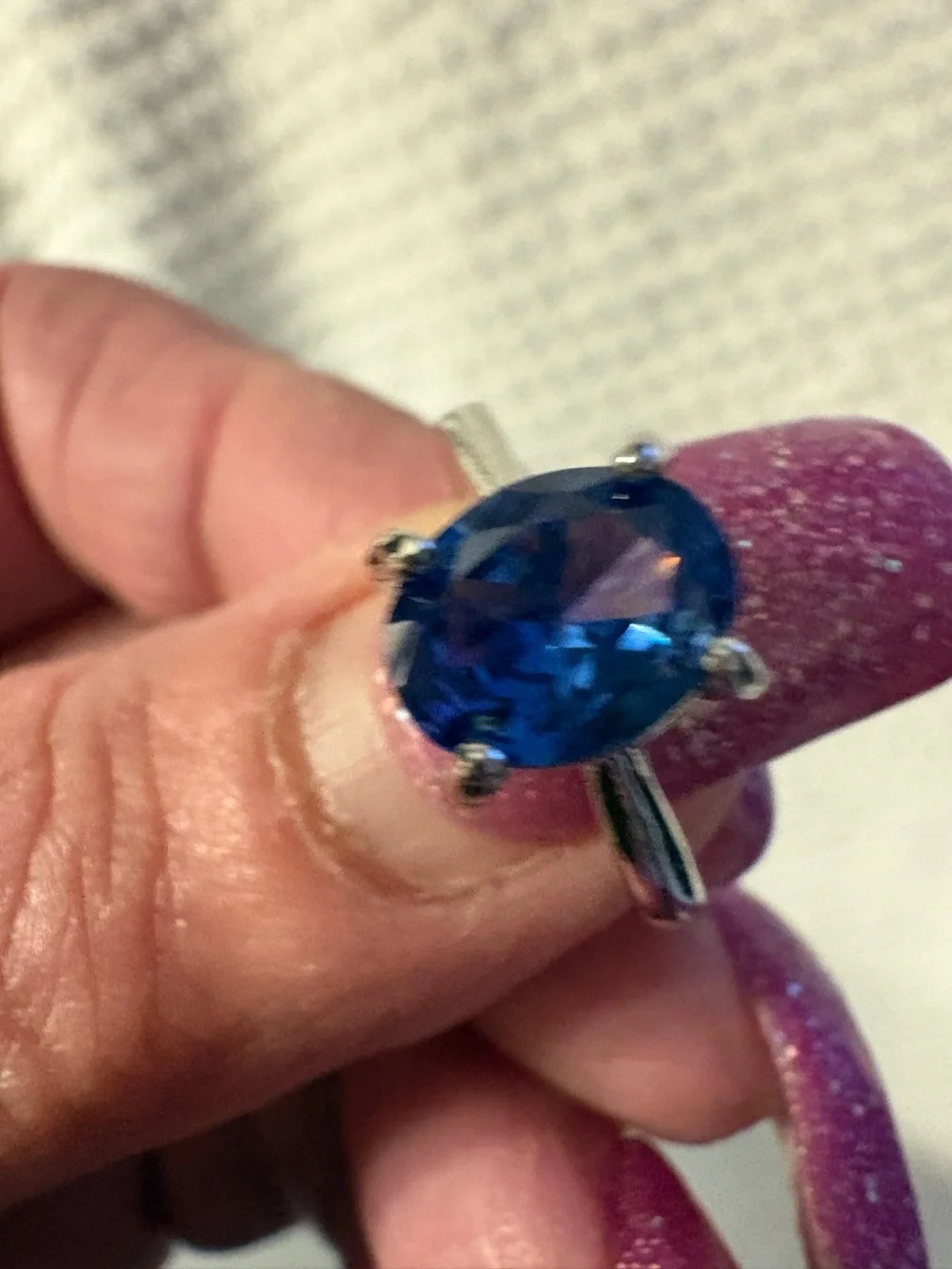 Ring- Blue Crystal Small Oval 7 1/2 Stone Stainless Steel Ring Nwt